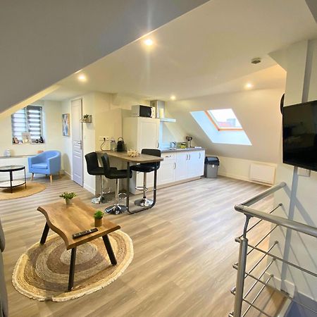 Studio Spacieux Et Elegant Au Coeur De Bourbourg - Gare A Proximite Eksteriør bilde