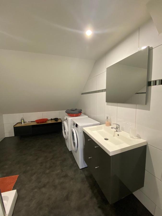 Studio Spacieux Et Elegant Au Coeur De Bourbourg - Gare A Proximite Eksteriør bilde